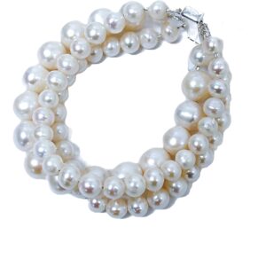 three strand fresh water pearl bracelet
